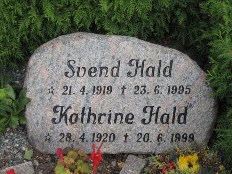 Svend Hald.jpg